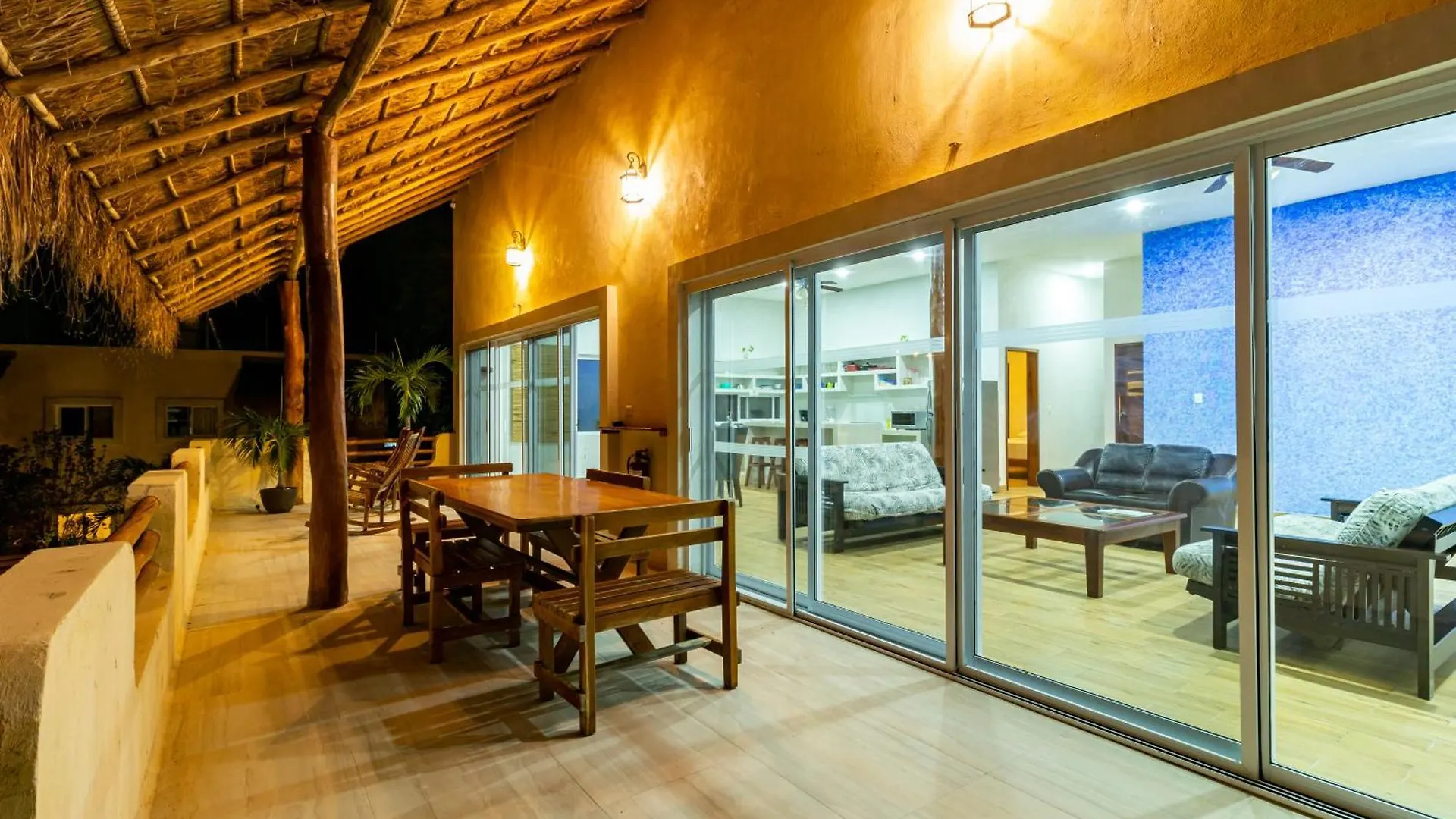 Hotel & Suites Oasis Bacalar