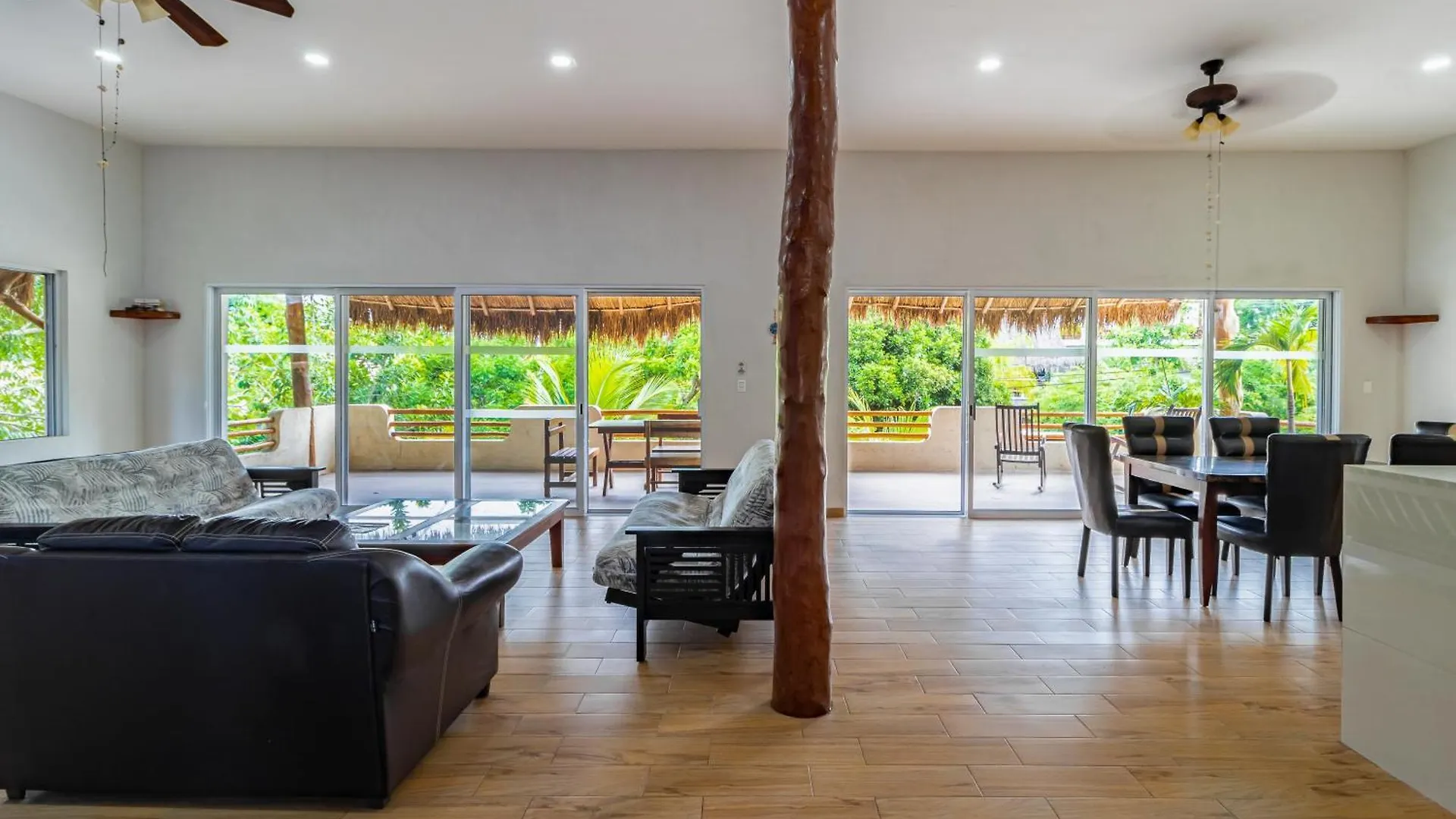 Hotel & Suites Oasis Bacalar