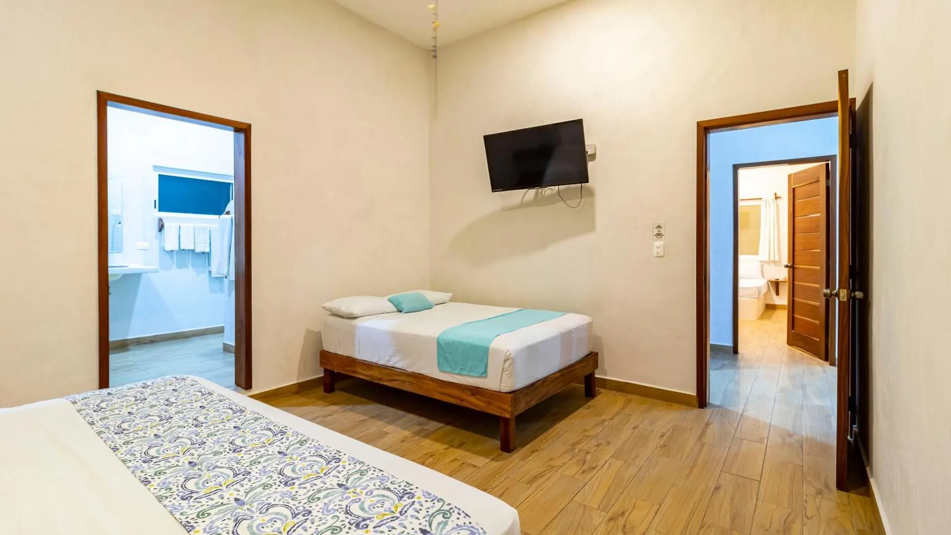 Hotel & Suites Oasis Bacalar Mexico